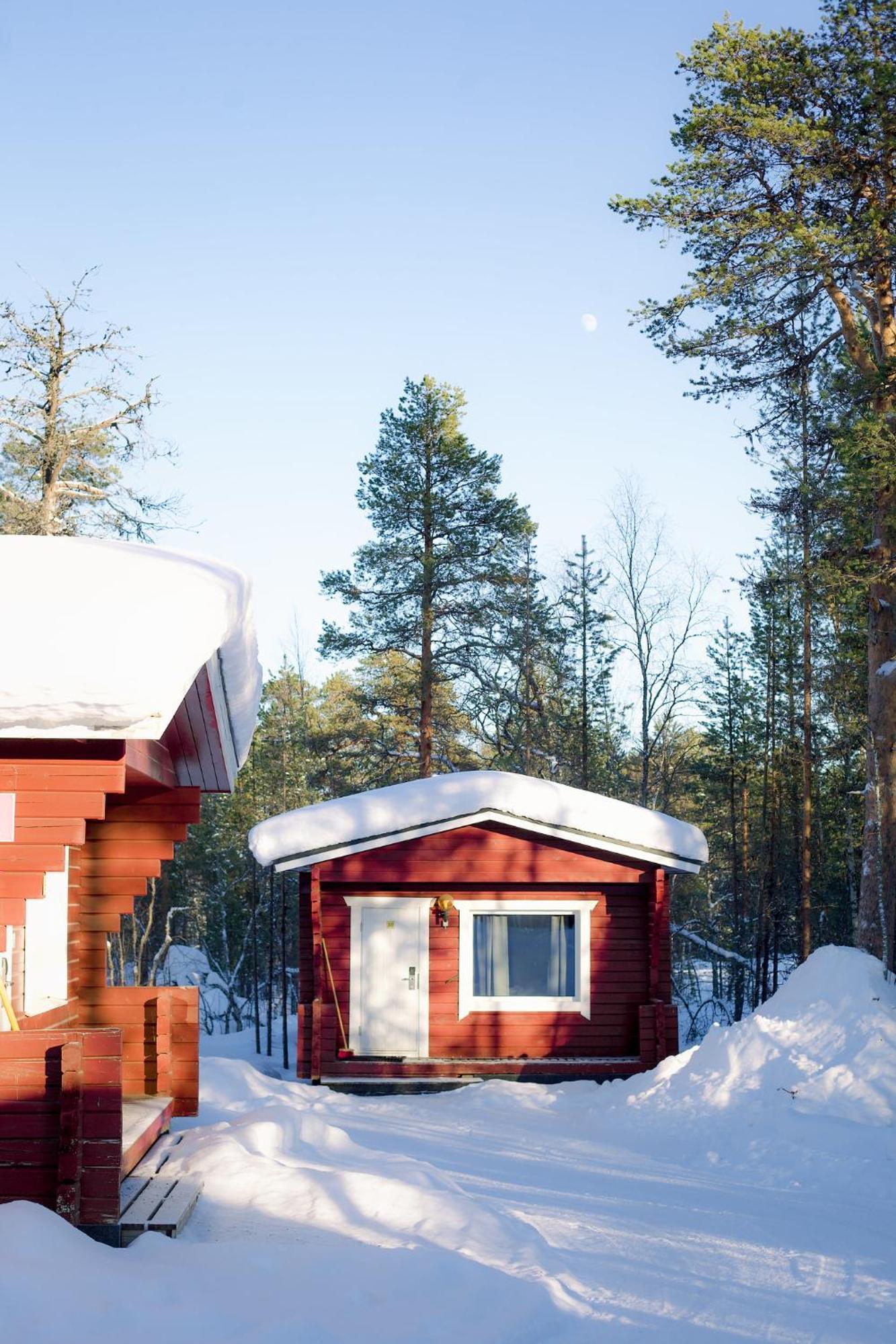 Crow Creek Cabins 伊纳利 外观 照片